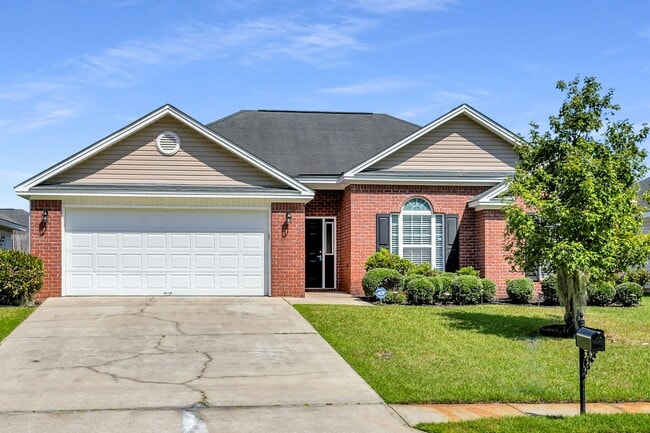 Photo - 3 Bedroom 2 Bathroom Home in Hampton Place subdivision - Pooler GA