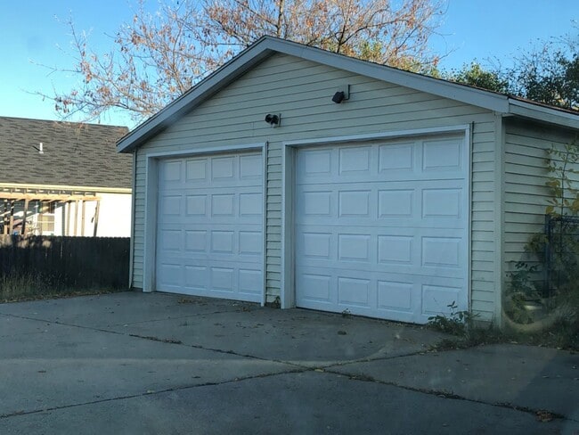 Photo - 7918 N Granville Rd