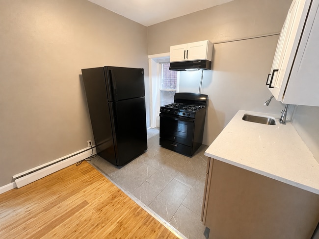 Photo - 300 Watchung Ave Unit 07050