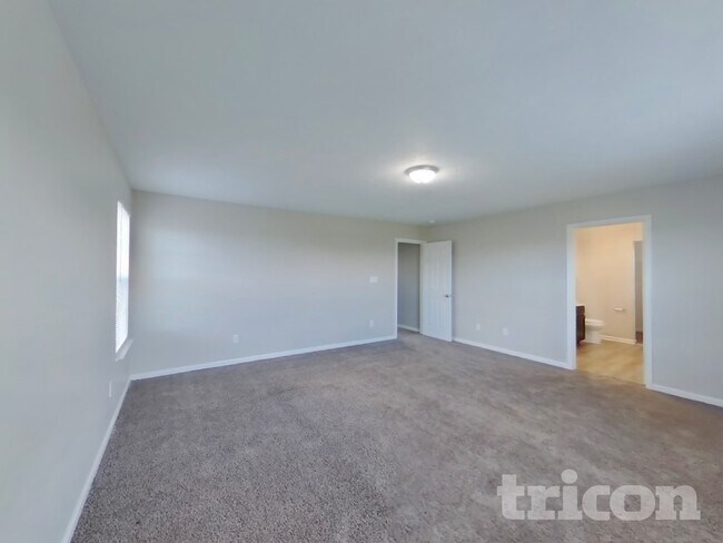 Photo - 2252 Silver Spoon Dr