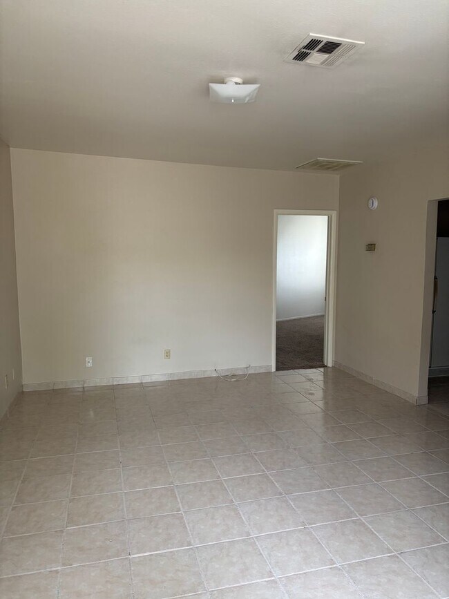 211 Zinc St