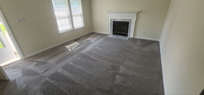 Photo - 1009 Spruce Dr