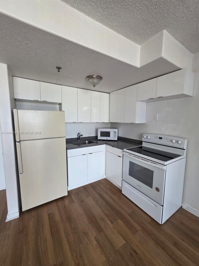 Photo - 16450 NW 2nd Ave Unit 214