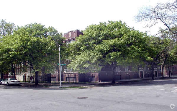 Building Photo - 8000 S Ellis Ave 947-55 E 80th St Chicago, IL 60619