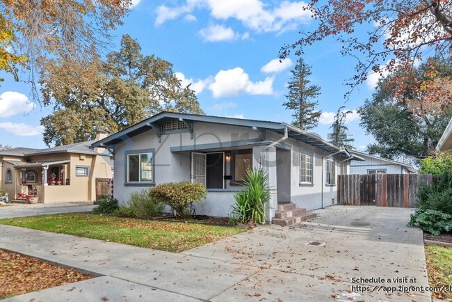 Photo - 7840 Church St