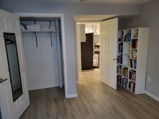 Photo - 321 E Jefferson St