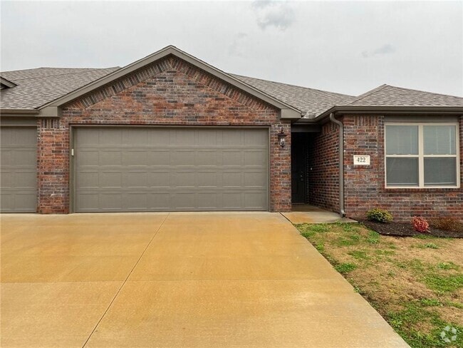 Building Photo - 422 Barbet Dr Rental