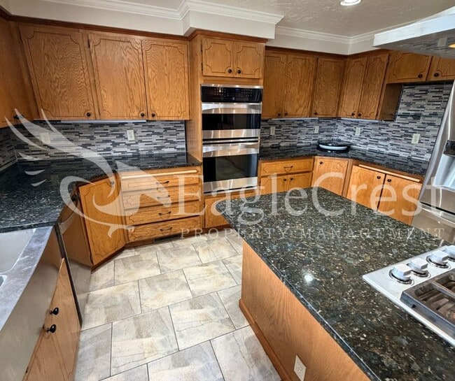 Photo - Thoughtfully Designed 3 Bedroom 2 bathroom Home with Open Kitchen and Private Deck