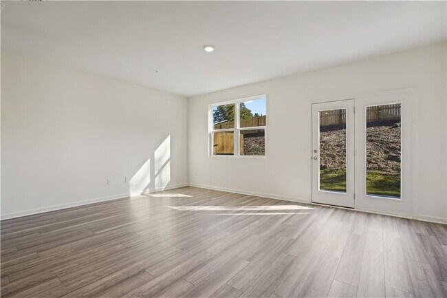 541 Magnolia Cir