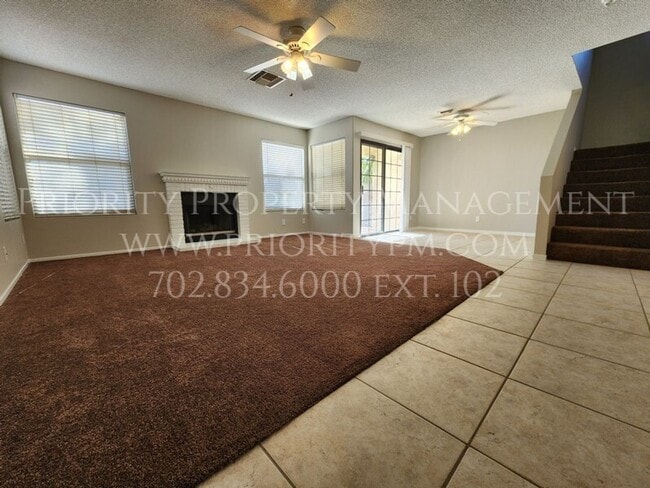 Photo - 2052 Waverly Cir
