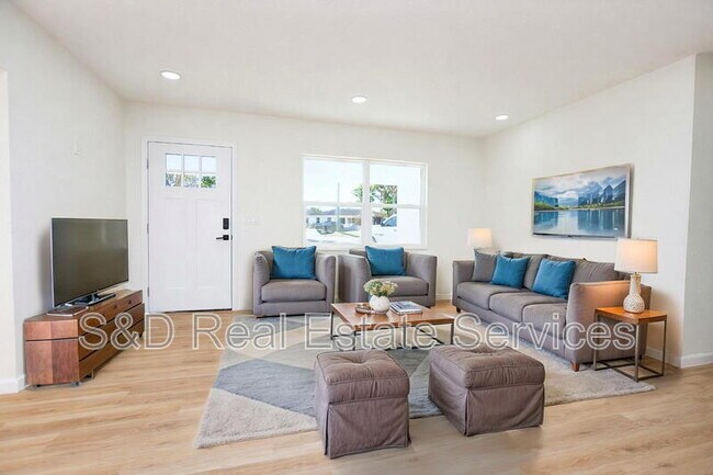 Photo - 2919 Hickory St