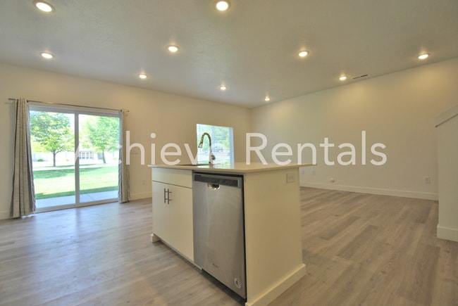 Photo - 2022 Providence Gateway Townhome | Parks, Schools & No Backyard Neighbors