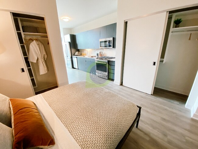 Photo - 728 N Aberdeen St