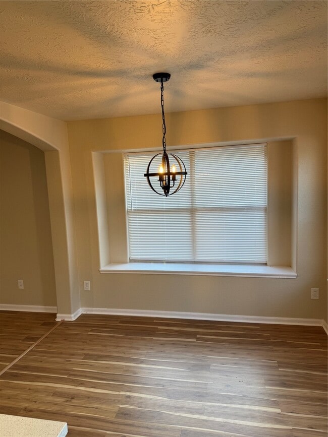 Building Photo - 14159 Running Bear Dr