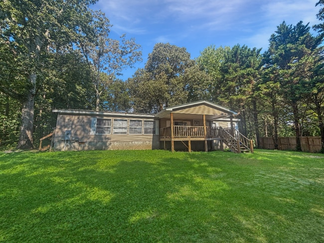 Building Photo - 2126 Broomfield Rd SE Rental