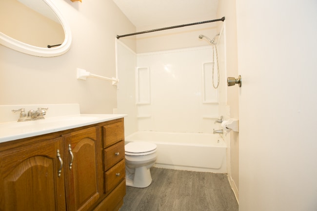 Photo - 7300 72nd Ln N