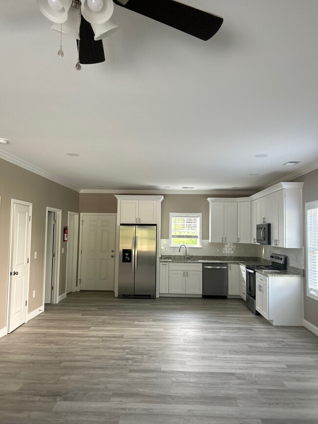 Photo - 125 Scout Cir Unit B