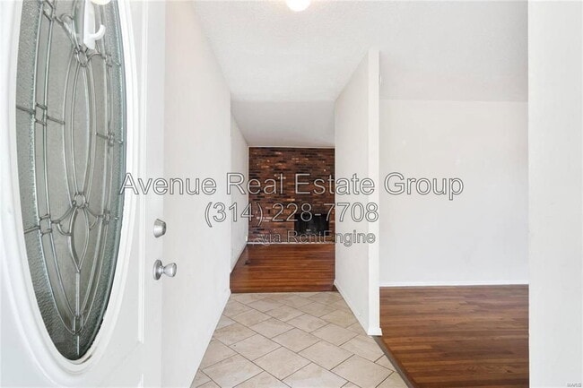 Photo - 3726 Briargrove Dr