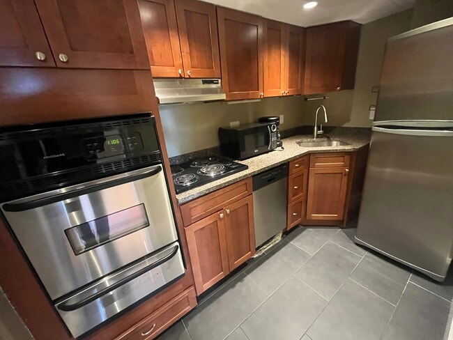 Photo - 117 Beacon St