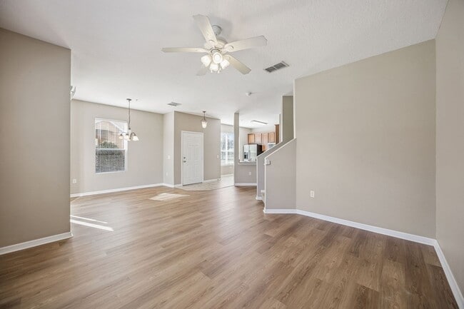 Photo - Gorgeous 3/2.5/2 Townhome in Gated Tucker Oaks!