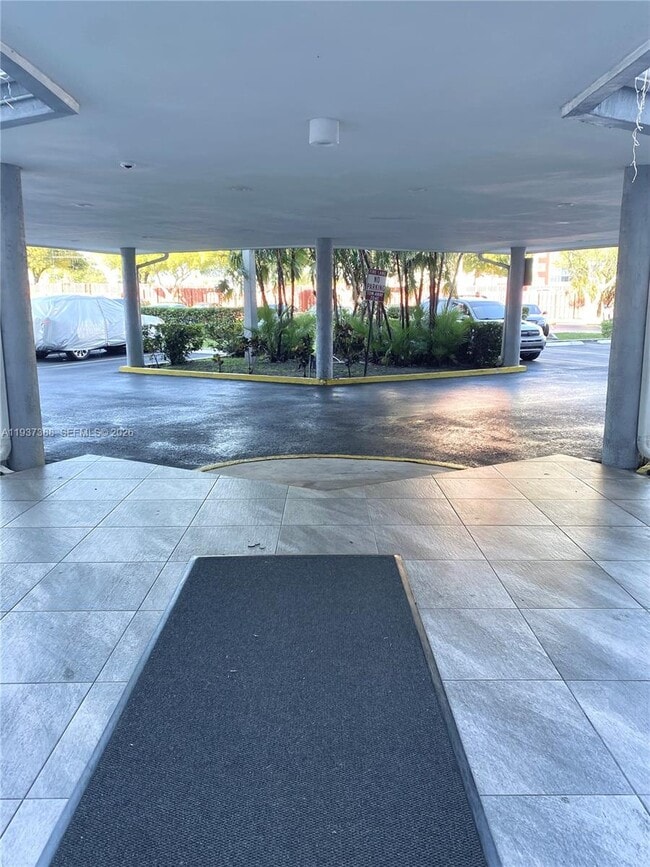 Photo - 1200 NE Miami Gardens Dr Unit 1017W