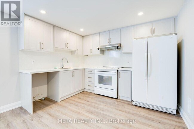 Photo - 6 Fintona Ave