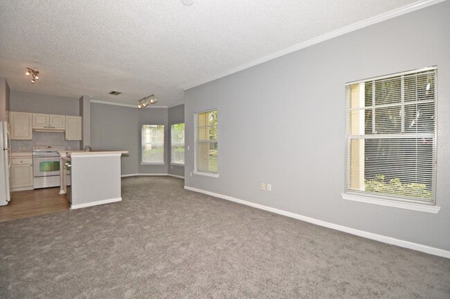 Photo - Sanford Condo