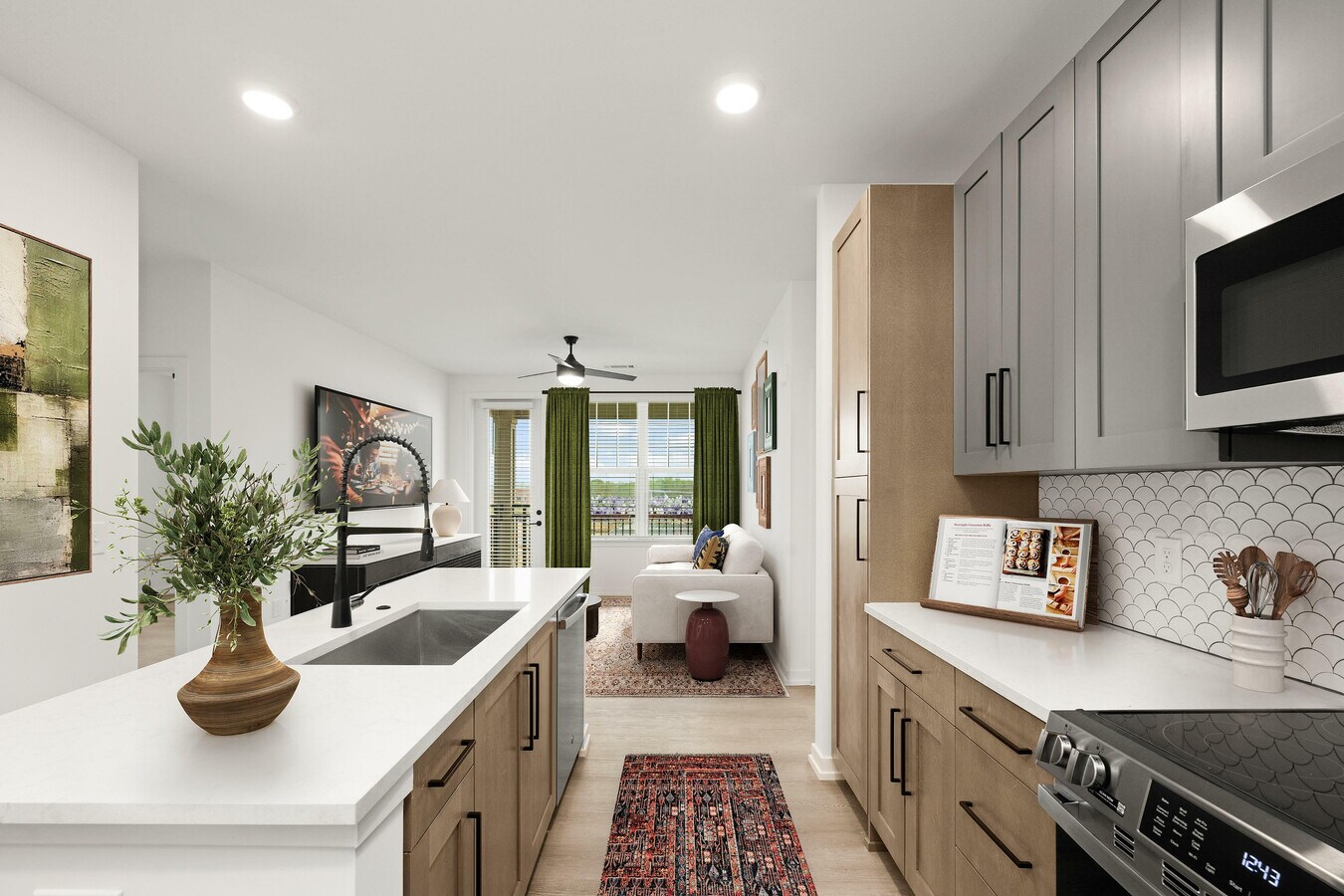 Wood-inspired plank flooring throughout - Laurent