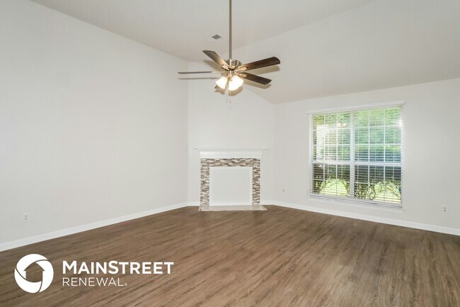 Photo - 4451 Lunsford Dr