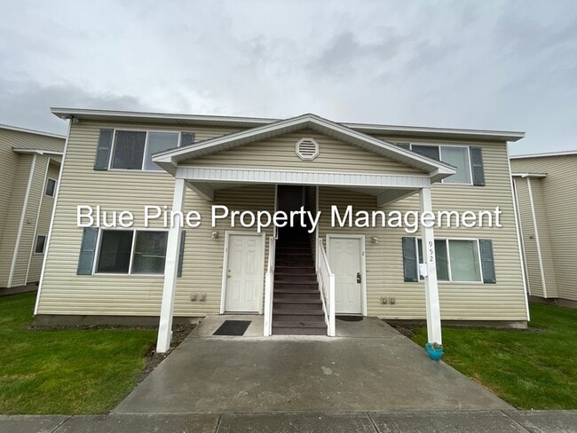 Building Photo - 952 Anne St