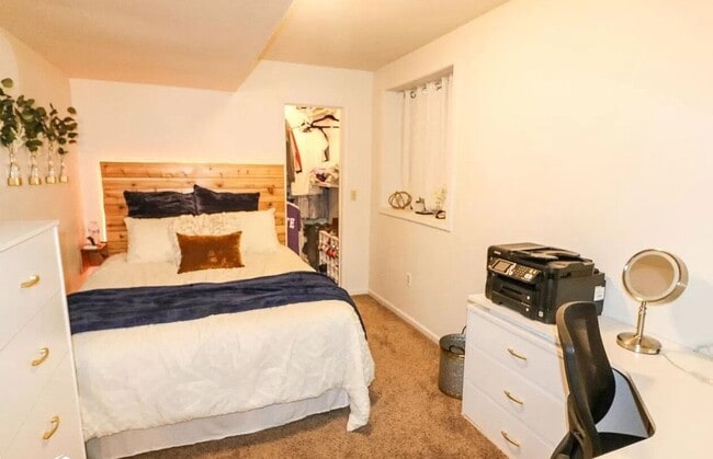 Photo - Prime Location 4 Bed Duplex