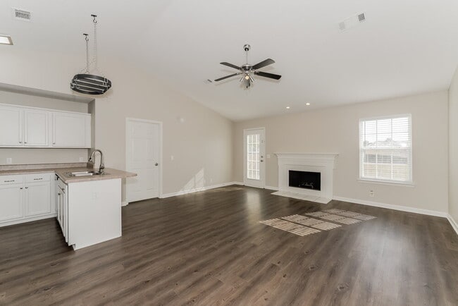 Photo - 7409 E Winchester Dr