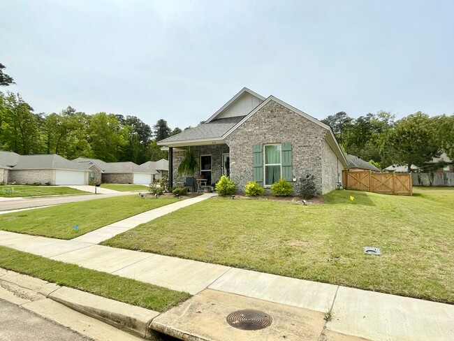 Photo - Beautiful 3/2 Home for Rent next to Brandon High School!