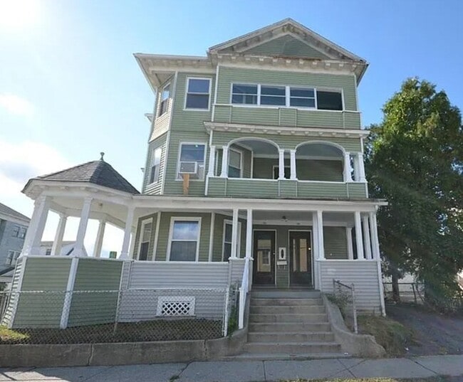 Building Photo - 156 Fairmont Ave Unit 2