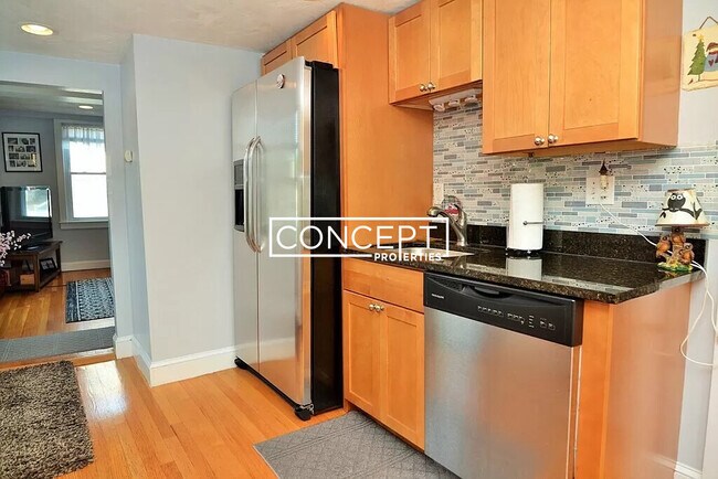 Photo - 3 Roosevelt Ave Unit 1