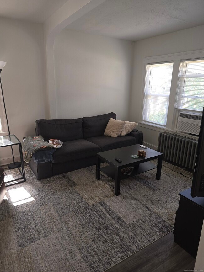 Photo - 132 Birch St