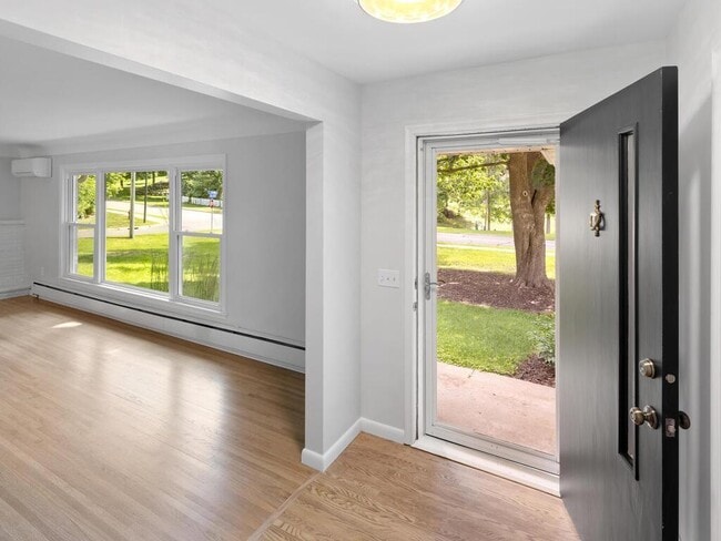 Photo - 4820 Williston Rd