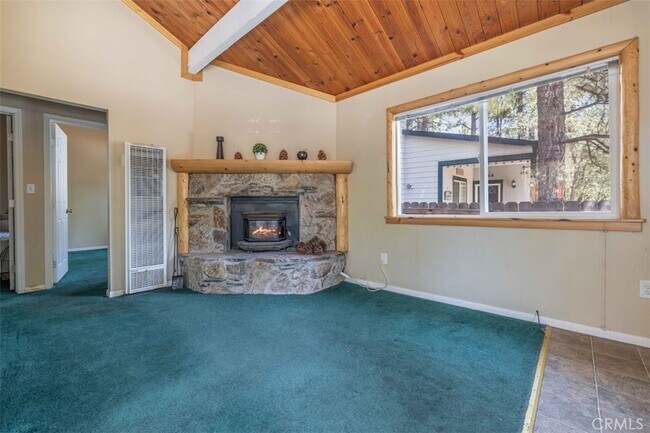 Photo - 464 Los Angeles Ave