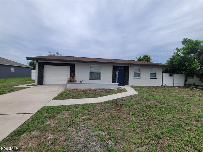 Photo - 3923 SE 12th Ave