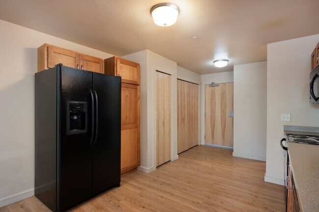 228 S Cottonwood, Unit #110