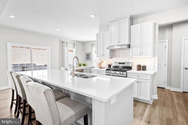 Photo - 141 Dithridge Dr