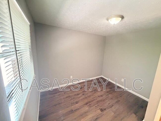 Photo - 5104 Malibu Ct Unidad 21