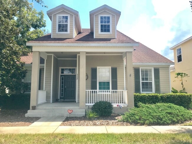 Building Photo - Charming 3/2 home w/ formal office/4th bedroom and fenced yard in Harmony