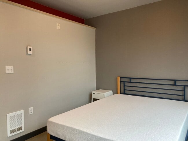 Photo - Modern Studio in the Heart of Capitol Hill