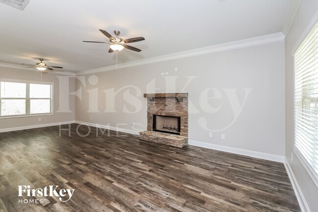Photo - 70 High Falls Dr