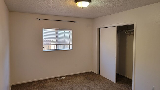 Photo - Charming 3 Bedroom, 2 Bath Home in Orchard...