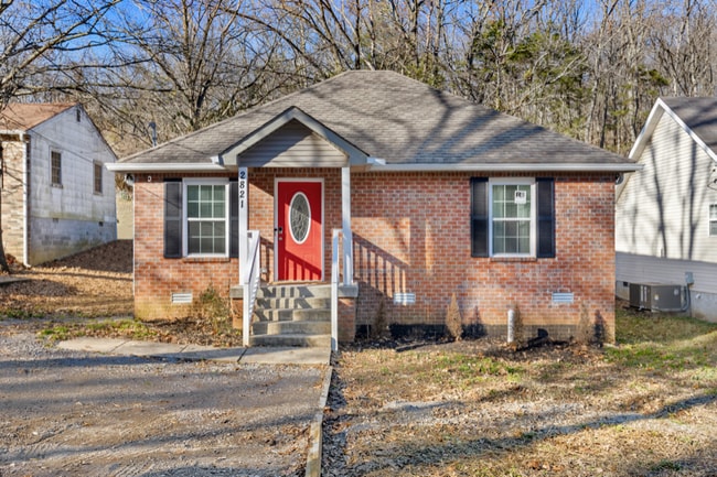 Building Photo - 2821 Old Matthews Rd Rental