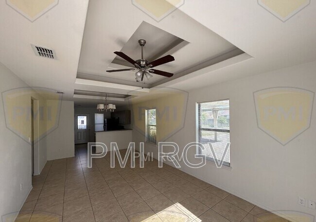 Photo - 2913 Linda Vista St Unit B