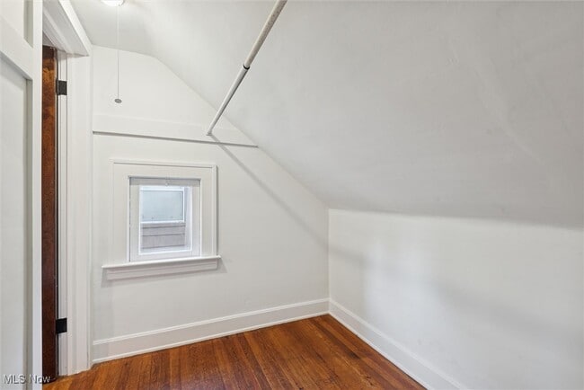 Building Photo - 3996 Bluestone Rd