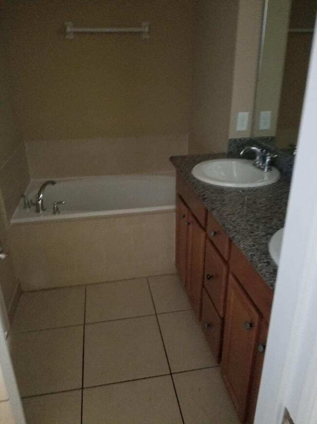 Photo - Lake Nona Townhome 3 Bed 2.5 Bath
